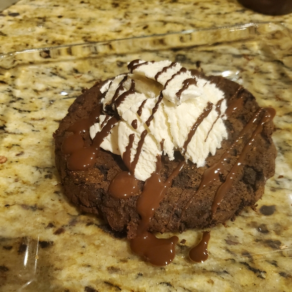 Meet your Posher, sisi - Picture 2 of 2